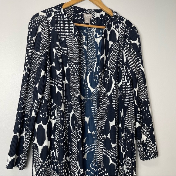 $148 Chicos Travelers Pleated Printed Duster Lightweight Jacket Navy Sz 0 4/6 - Picture 5 of 9